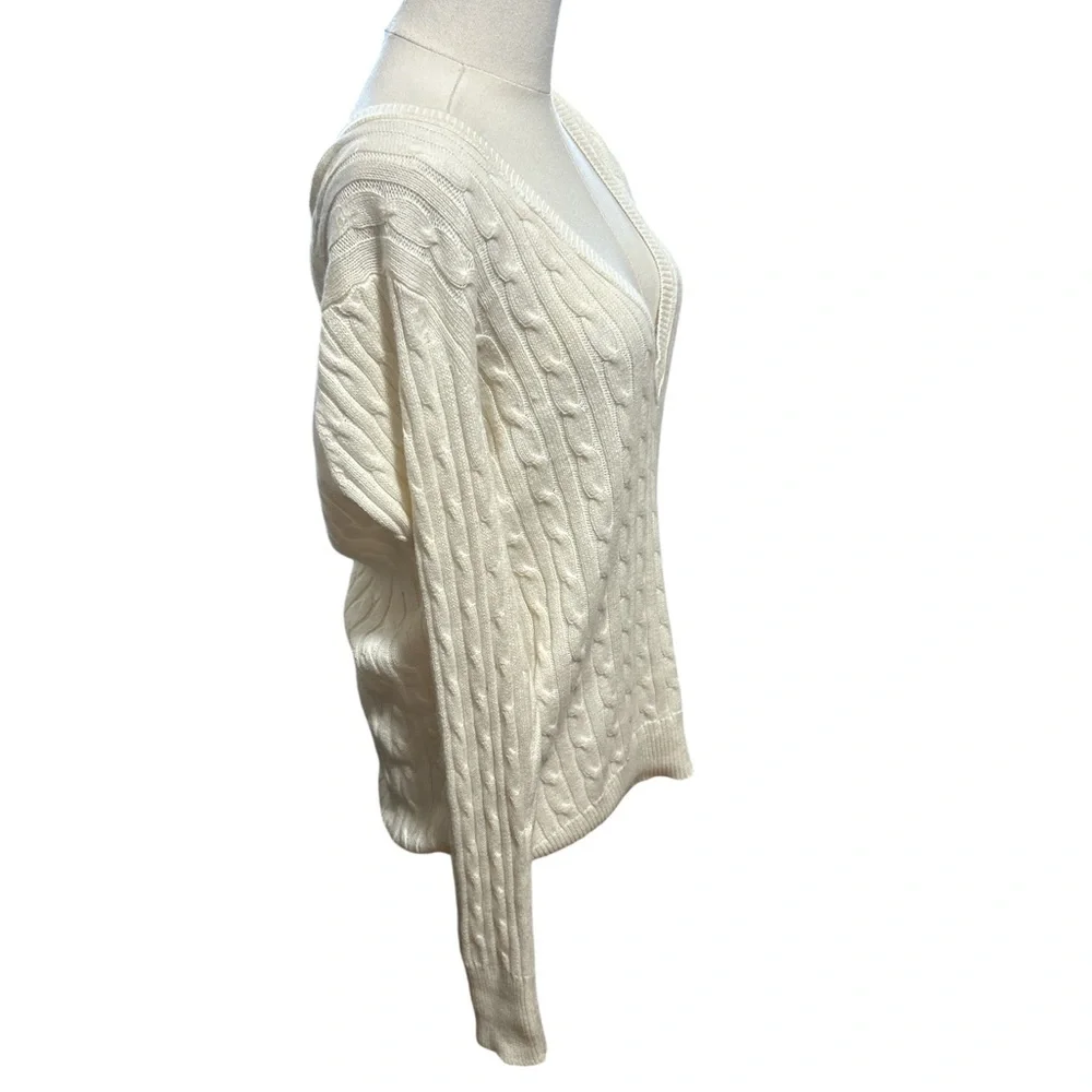NWT GAP Ivory Cable Knit Sweater Large Cotton Angora V Neck Preppy Classic - Picture 3 of 9